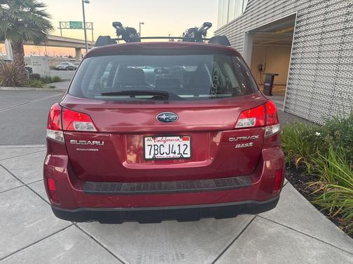 2013 Subaru Outback 2.5i
