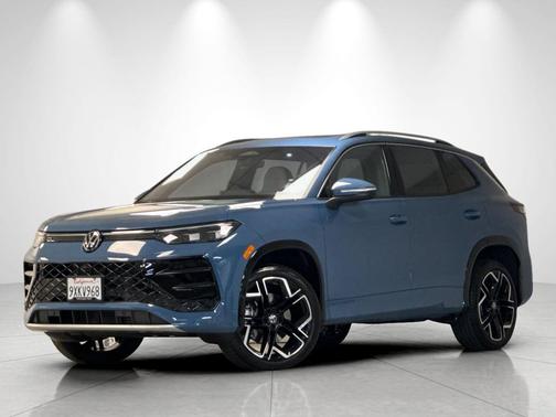 monterey blue pearl 2026 Volkswagen Tiguan 2.0T SEL R-Line 4MOTION