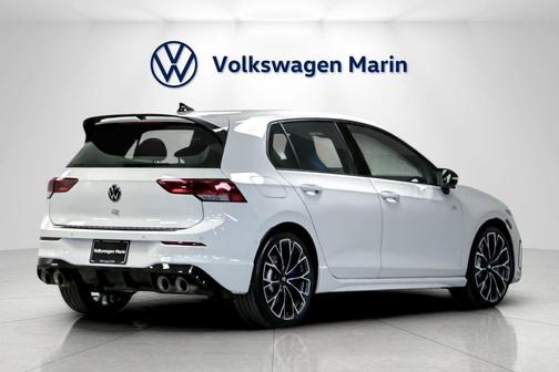 2026 Volkswagen Golf R 2.0T DSG