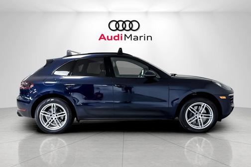 2018 Porsche Macan Base