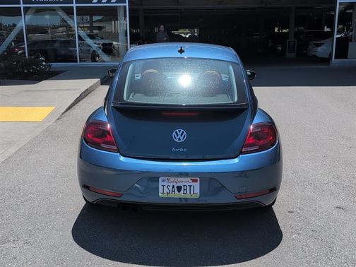 Silk Blue Metallic 2017 Volkswagen Beetle 1.8T