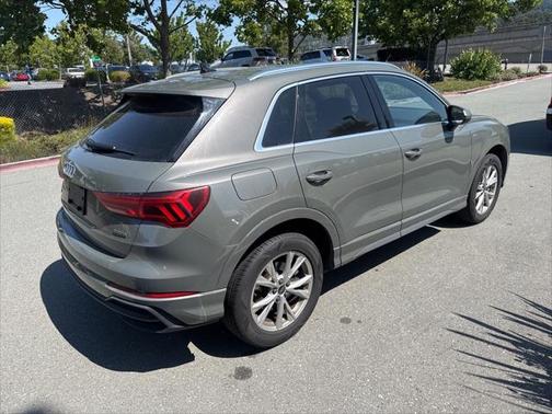 2023 Audi Q3 Premium 45 TFSI S line quattro Tiptronic