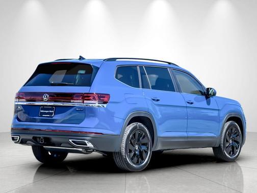 Mountain Lake Blue Metallic 2026 Volkswagen Atlas 2.0T SE w/Technology 4MOTION