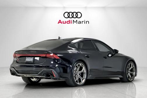 2024 Audi RS 7 4.0T Performance