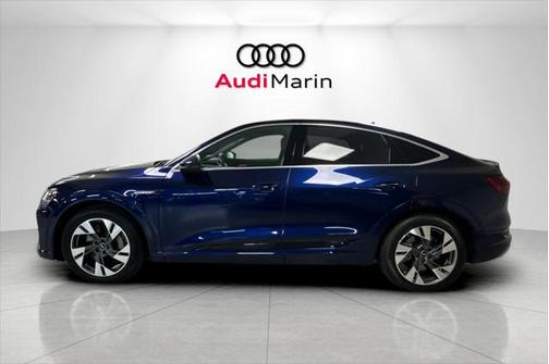 2022 Audi e-tron Sportback S line Premium Plus