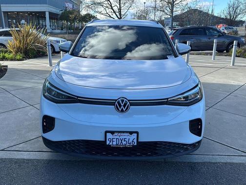 2023 Volkswagen ID.4 Pro