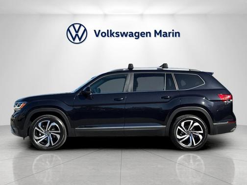 Deep Black Pearl 2023 Volkswagen Atlas 2.0T SEL