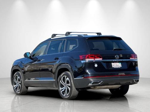 Deep Black Pearl 2023 Volkswagen Atlas 2.0T SEL