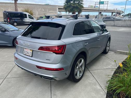 2022 Audi Q5 45 S line Premium Plus