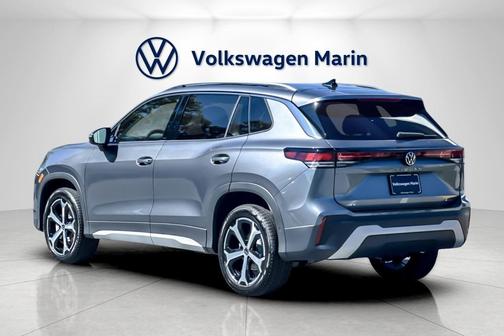 2025 Volkswagen Tiguan 2.0T SE 4MOTION