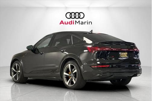 2022 Audi e-tron S Premium Plus