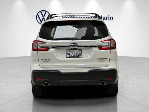 Crystal White Pearl 2023 Subaru Ascent Touring 7-Passenger