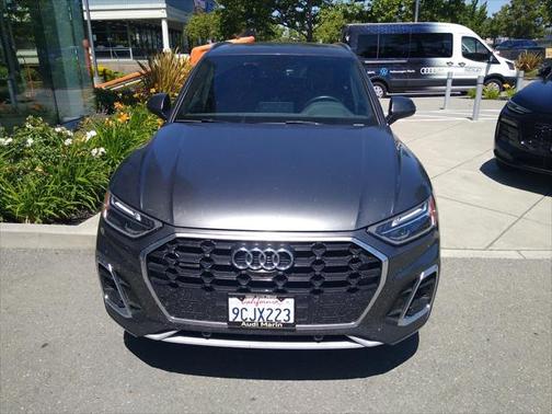 2022 Audi Q5 45 S line Premium Plus