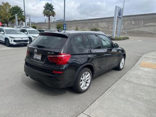 2017 BMW X3 sDrive28i