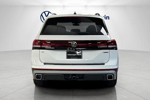 2025 Volkswagen Atlas 2.0T Peak Edition
