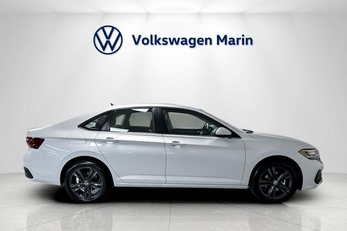 2022 Volkswagen Jetta 1.5T SE