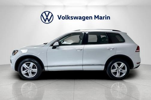 2013 Volkswagen Touareg TDI Lux