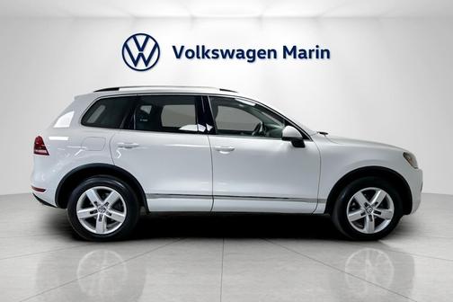 2013 Volkswagen Touareg TDI Lux