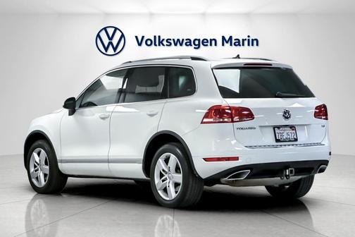 2013 Volkswagen Touareg TDI Lux