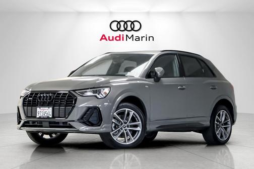 2025 Audi Q3 Premium 45 TFSI S line quattro Tiptronic