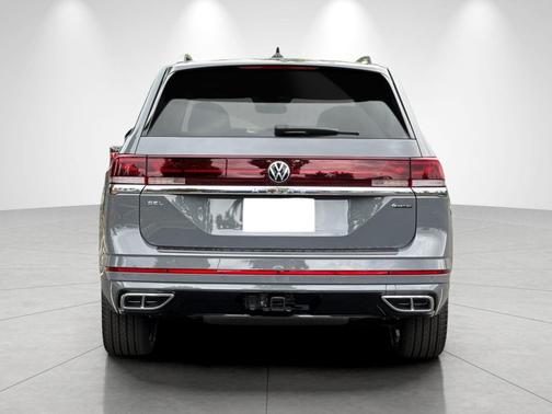 Pure Gray 2026 Volkswagen Atlas 2.0T SEL Premium R-Line 4MOTION