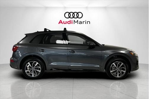 2024 Audi Q5 45 S line Premium