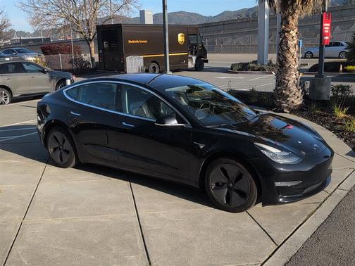 2019 Tesla Model 3 Mid Range