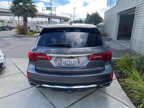2018 Acura MDX 3.5L w/Technology Package
