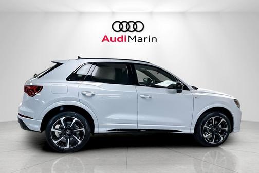 2025 Audi Q3 45 S line Premium Plus