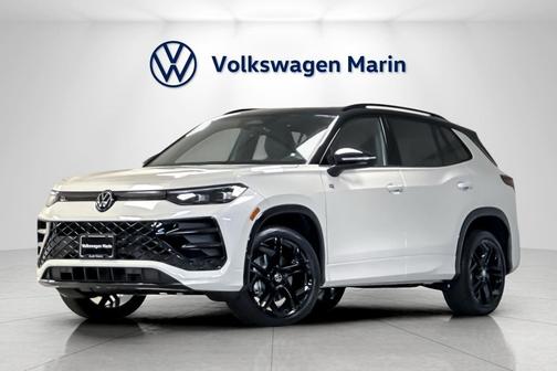 2025 Volkswagen Tiguan 2.0T SE R-Line Black 4MOTION