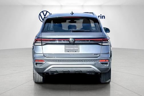 2026 Volkswagen Taos SEL