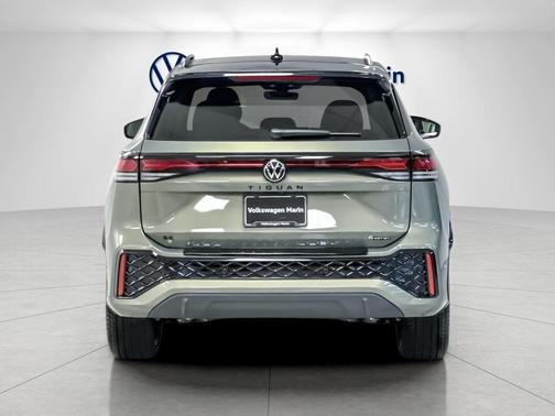 2026 Volkswagen Tiguan 2.0T SE R-Line Black 4MOTION