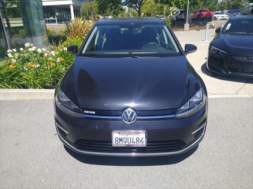 2019 Volkswagen e-Golf SE