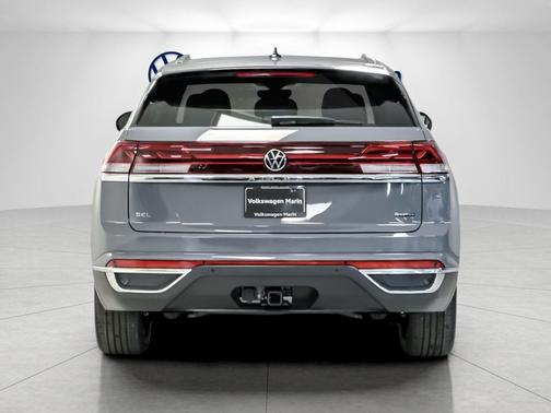 2026 Volkswagen Atlas Cross Sport 2.0T SEL