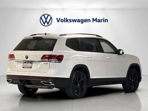 2023 Volkswagen Atlas 3.6L SE w/Technology