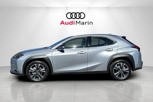 2025 Lexus UX 300h Base