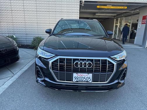 2024 Audi Q3 45 S line Premium Plus