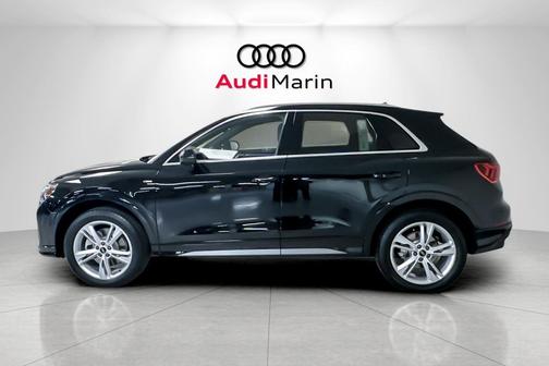 2024 Audi Q3 45 S line Premium Plus