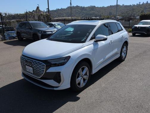 2023 Audi Q4 e-tron Prestige 50 quattro