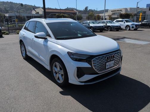 2023 Audi Q4 e-tron Prestige 50 quattro