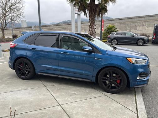 2020 Ford Edge ST