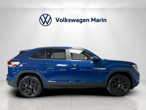 2026 Volkswagen Atlas Cross Sport 2.0T SE w/Technology 4MOTION