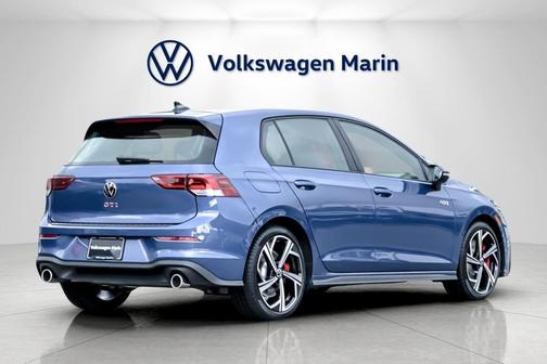 2026 Volkswagen Golf GTI 2.0T SE DSG