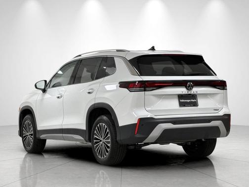 pure white 2026 Volkswagen Tiguan 2.0T S