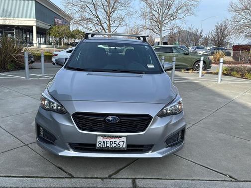 2017 Subaru Impreza 2.0i Sport