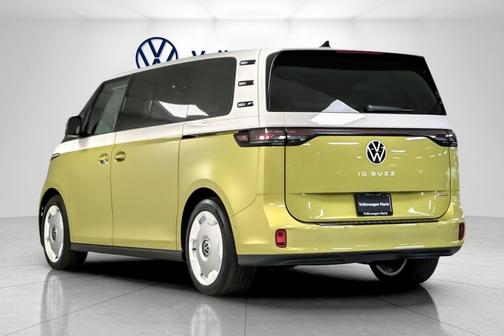 2025 Volkswagen ID. Buzz 1st Edition with 4MOTION