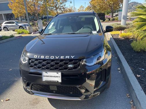 2024 Land Rover Discovery Sport Core S