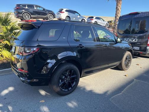 2024 Land Rover Discovery Sport Core S