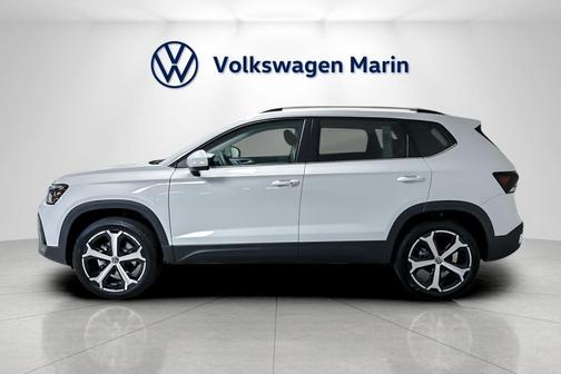 2026 Volkswagen Taos SEL