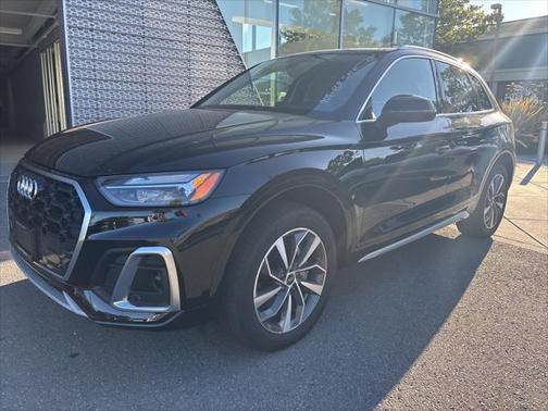 2022 Audi Q5 45 S line Premium